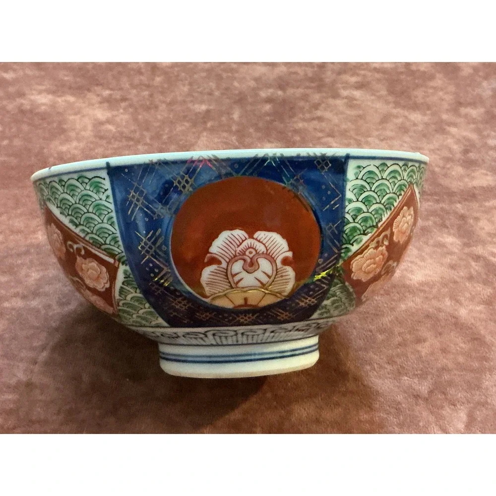 Vintage Japanese Imari Porcelain Bowl Hand Painted Floral Gold Gilt 4.75 Inch